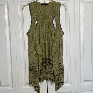 NIC+ZOE Green Racer Back Aztec Print Sweater Vest